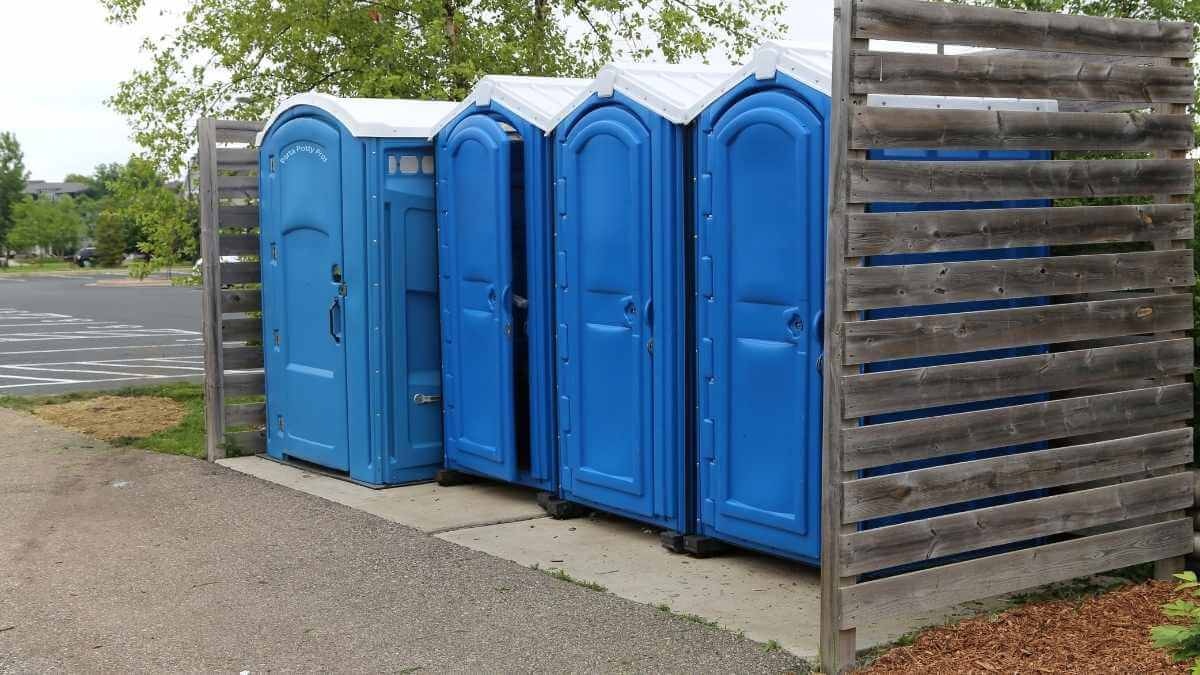 Porta Potty Rental Pros - Quality Portable Restroom Services in Chehalis, WA, 98532